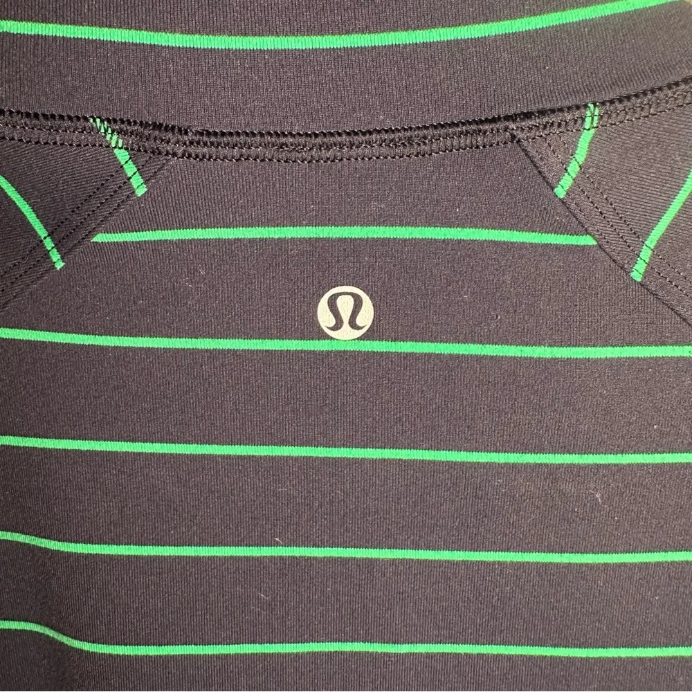 Lululemon Nice Asana Jacket Slalom Stripe Inkwell / Inkwell Navy Women’s size 10 - Picture 6 of 9